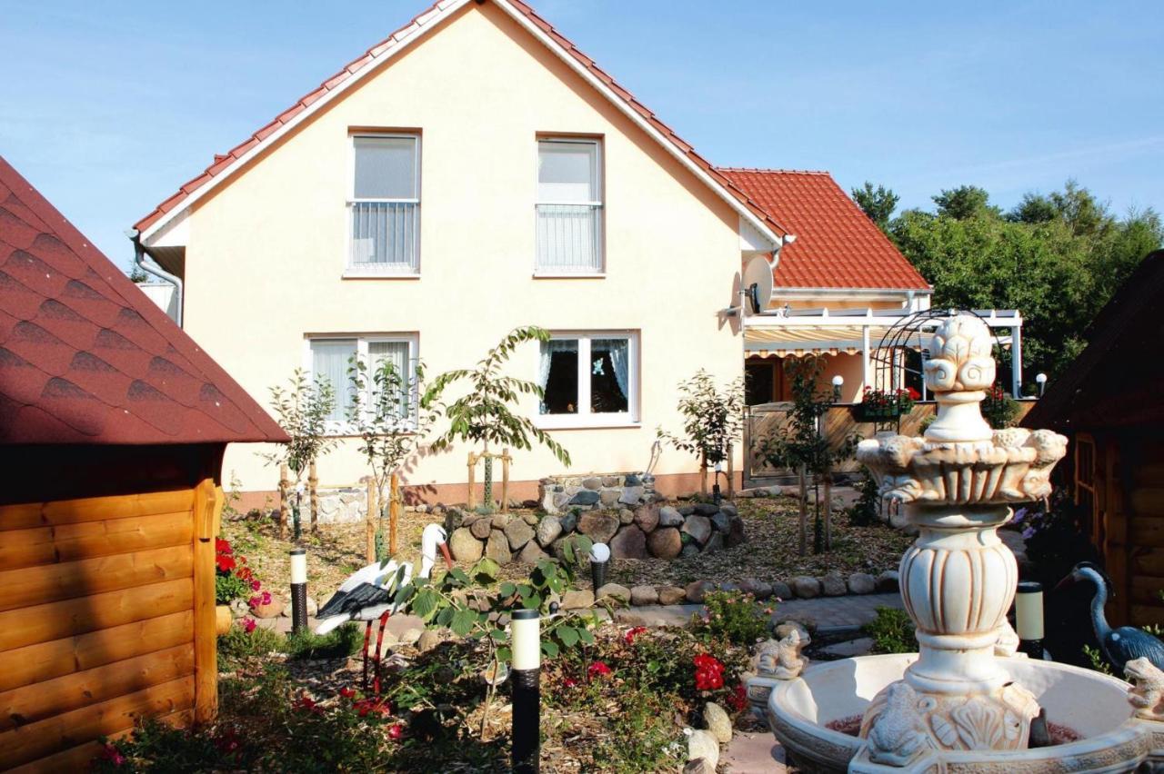 Apartment In Dierhagen With Parking Space Exterior foto